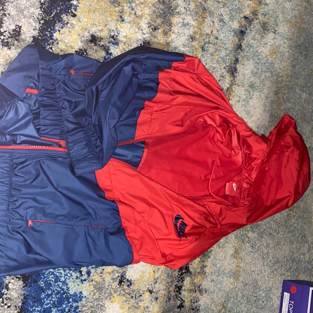 Nike  rain jacket